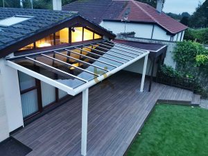 Kanopi kaca untuk teras rumah