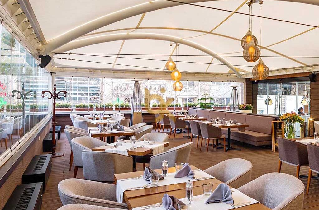 Jenis Desain Canopy Membrane Restoran dan Jasa Pemasangannya