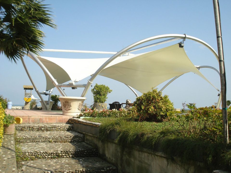 modern canopy, house exterior, patio design