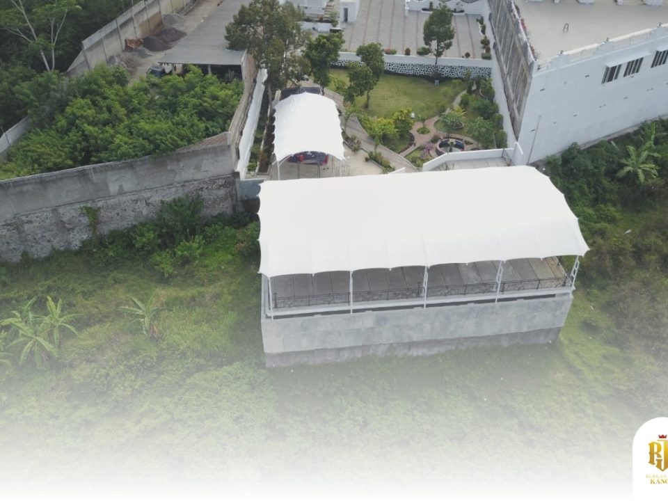 modern canopy, house exterior, patio design